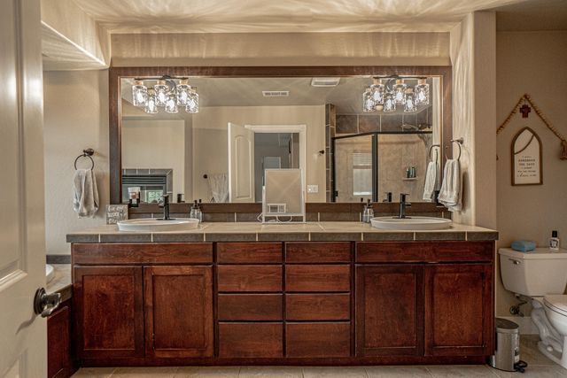 120 Eagle Trace Drive, Medford, OR 97504