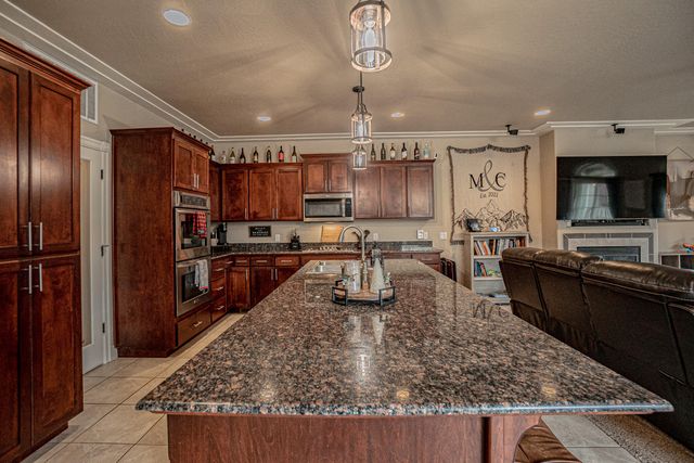 120 Eagle Trace Drive, Medford, OR 97504