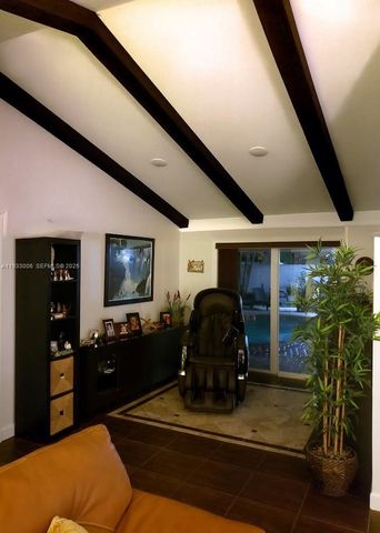 13520 SW 97th St, Miami, FL 33186