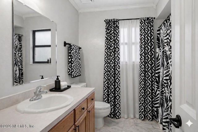 15489 CAPE Drive N, Jacksonville, FL 32226