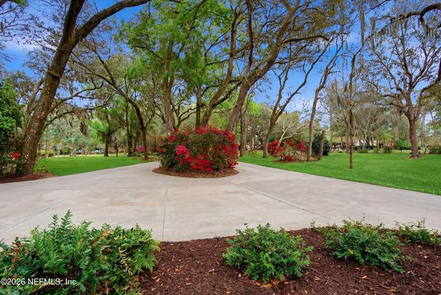 15489 CAPE Drive N, Jacksonville, FL 32226