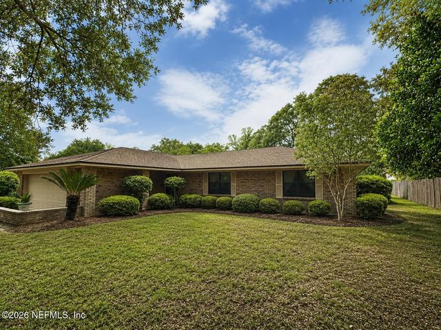 15489 CAPE Drive N, Jacksonville, FL 32226