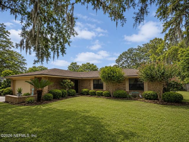 15489 CAPE Drive N, Jacksonville, FL 32226
