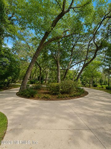 15489 CAPE Drive N, Jacksonville, FL 32226