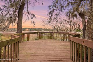 15489 CAPE Drive N, Jacksonville, FL 32226