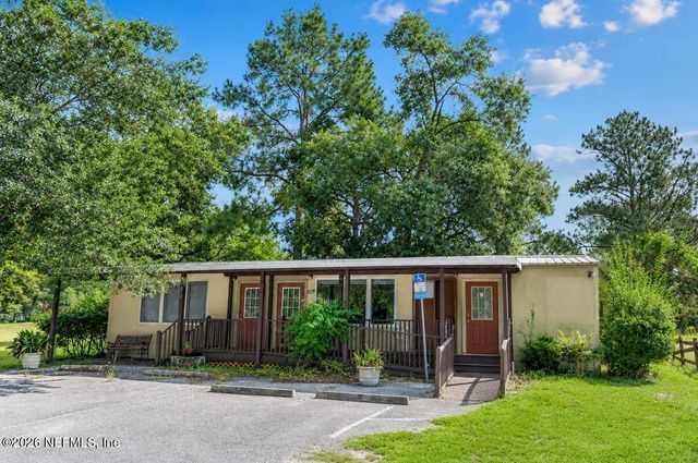 392 BARDIN Road, Palatka, FL 32177