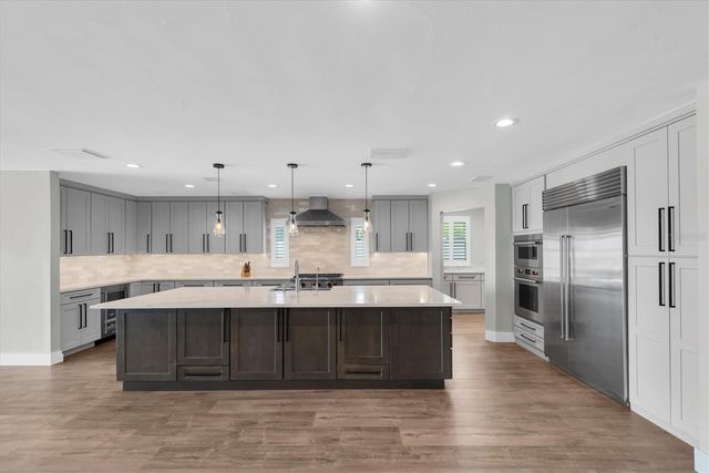 303 BATH CLUB BOULEVARD N, North Redington Beach, FL 33708