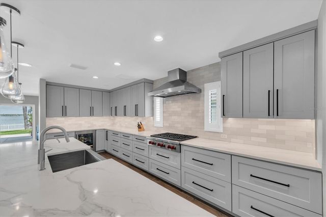 303 BATH CLUB BOULEVARD N, North Redington Beach, FL 33708