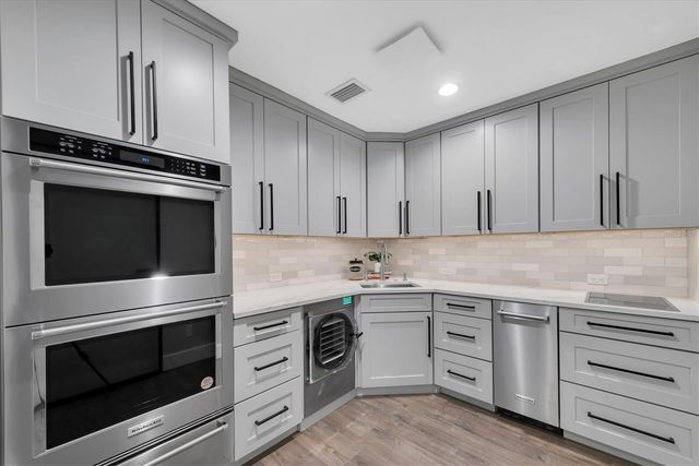 303 BATH CLUB BOULEVARD N, North Redington Beach, FL 33708