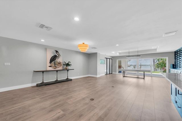 303 BATH CLUB BOULEVARD N, North Redington Beach, FL 33708