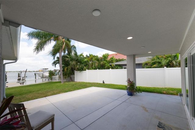 303 N BATH CLUB BOULEVARD N, North Redington Beach, FL 33708