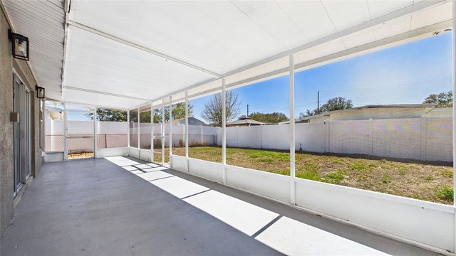 4418 W FAIRVIEW HEIGHTS, Tampa, FL 33616