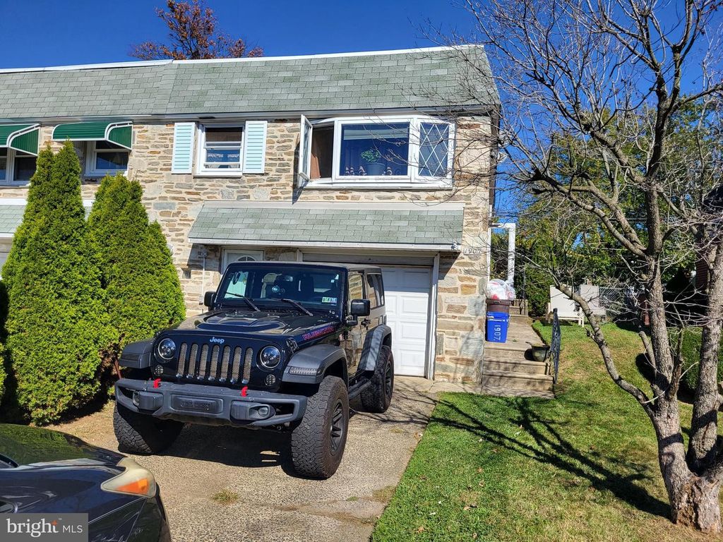 1907 NESTER ST, Philadelphia, PA 19115