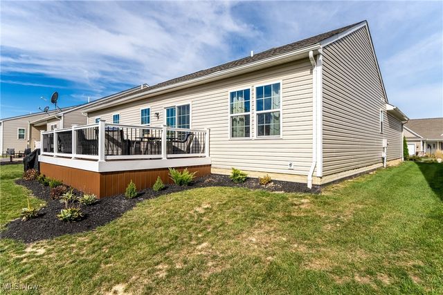 34691 Legends Way, Grafton, OH 44044