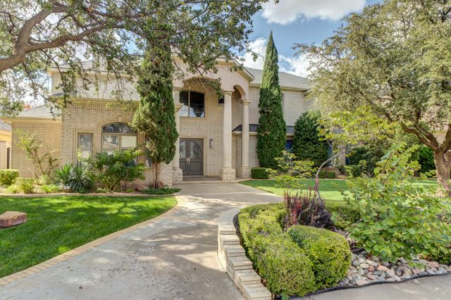 1914 Aberdeen Avenue, Lubbock, TX 79407