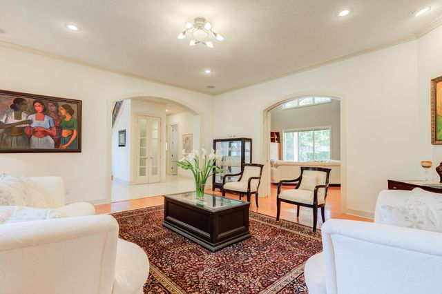 1914 Aberdeen Avenue, Lubbock, TX 79407