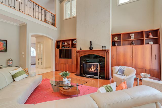 1914 Aberdeen Avenue, Lubbock, TX 79407