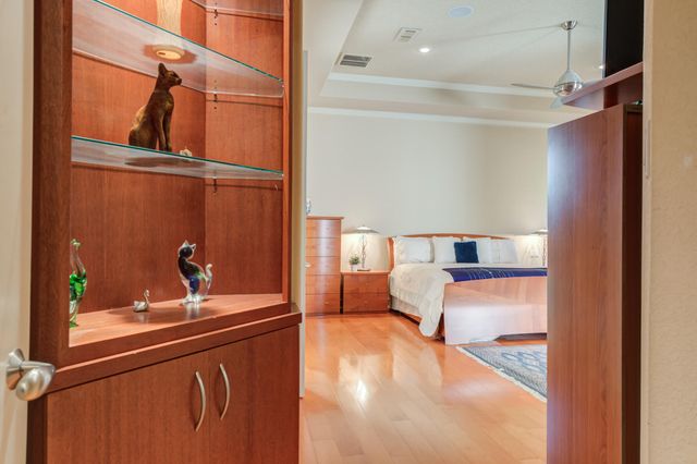 1914 Aberdeen Avenue, Lubbock, TX 79407