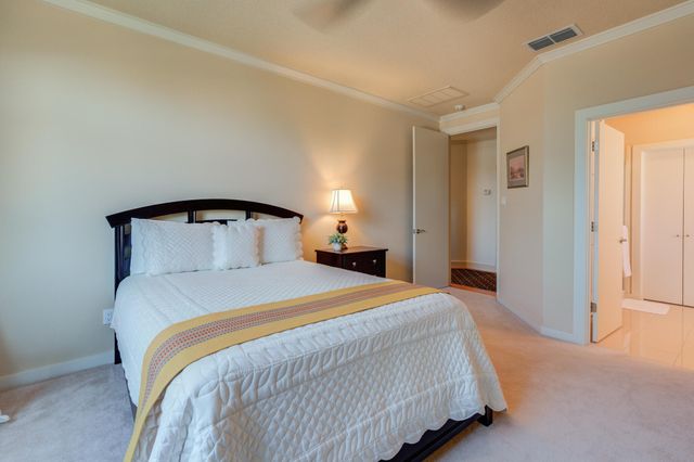 1914 Aberdeen Avenue, Lubbock, TX 79407