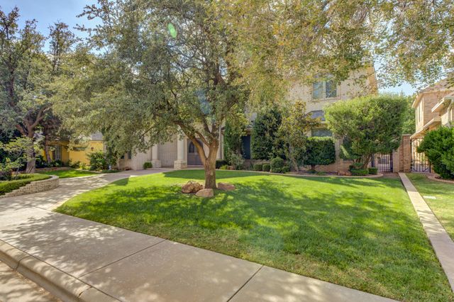 1914 Aberdeen Avenue, Lubbock, TX 79407