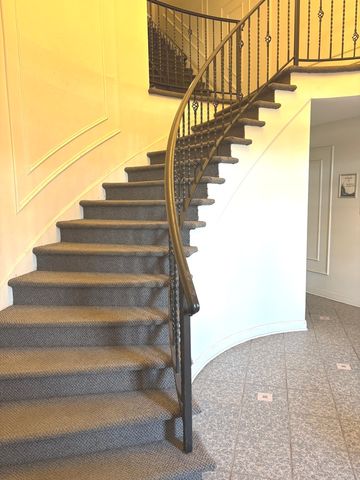 5101 Carriageway Drive 201, Rolling Meadows, IL 60008