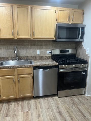 5101 Carriageway Drive 201, Rolling Meadows, IL 60008