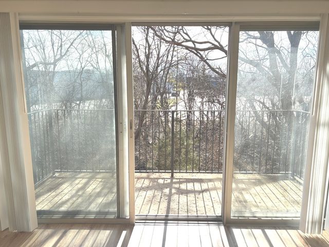 5101 Carriageway Drive 201, Rolling Meadows, IL 60008