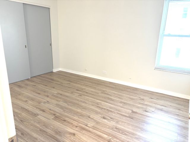 5101 Carriageway Drive 201, Rolling Meadows, IL 60008