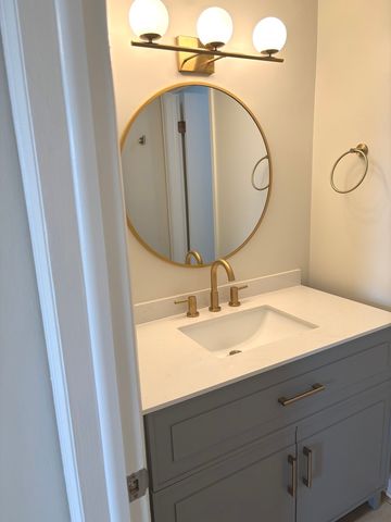 5101 Carriageway Drive 201, Rolling Meadows, IL 60008