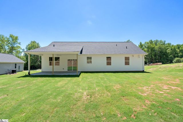 946 Tubbs Mountain Road, Travelers Rest, SC 29690