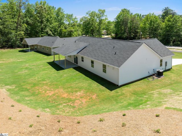 946 Tubbs Mountain Road, Travelers Rest, SC 29690