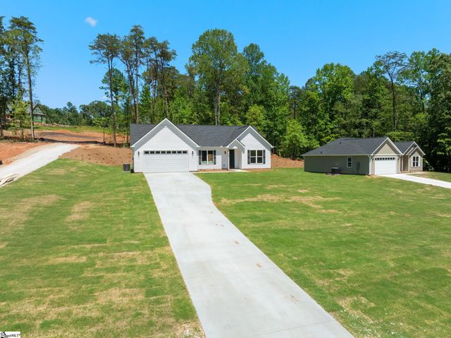 946 Tubbs Mountain Road, Travelers Rest, SC 29690