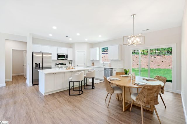 946 Tubbs Mountain Road, Travelers Rest, SC 29690