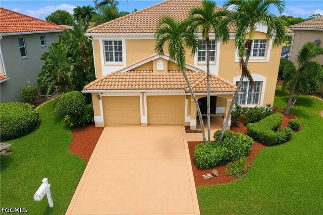 13031 Shoreside CT, Fort Myers, FL 33913
