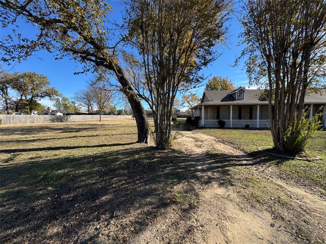 3916 Shepherd, Balch Springs, TX 75180