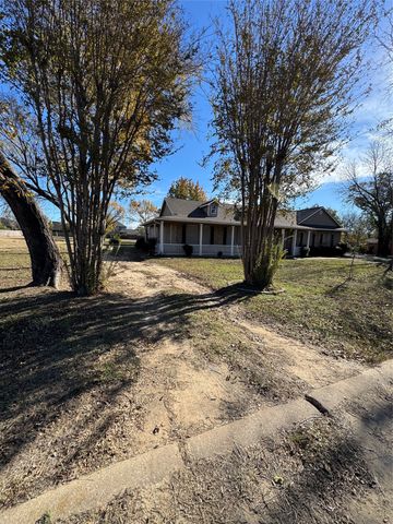 3916 Shepherd, Balch Springs, TX 75180