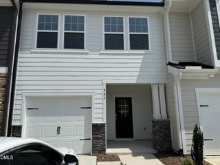 825 Kensley Grove Lane, Fuquay Varina, NC 27526