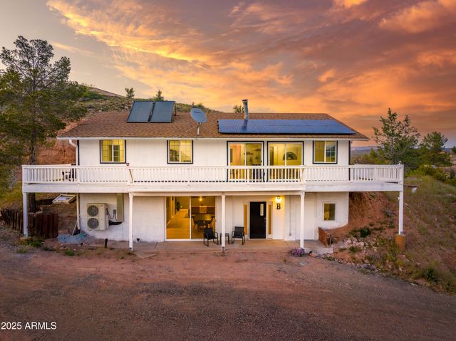 900 Rabbit Run Run, Clarkdale, AZ 86324