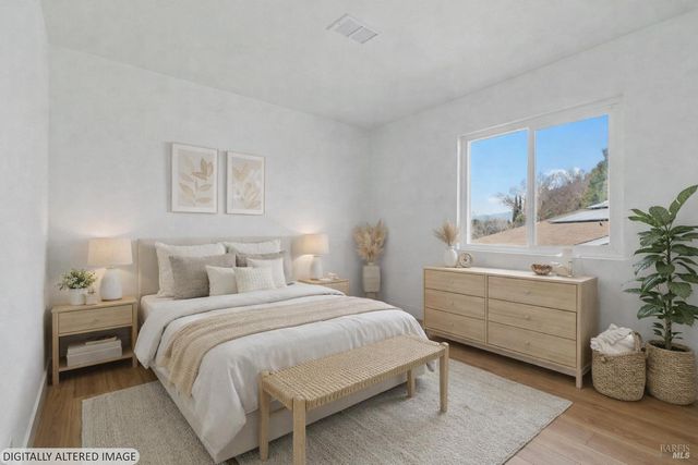 106 Kerry Ct, Vacaville, CA 95687