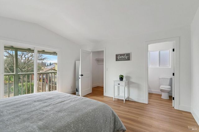 106 Kerry Ct, Vacaville, CA 95687