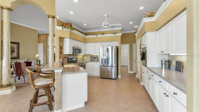 2767 HUNTINGTON HILLS DRIVE, Lakeland, FL 33810