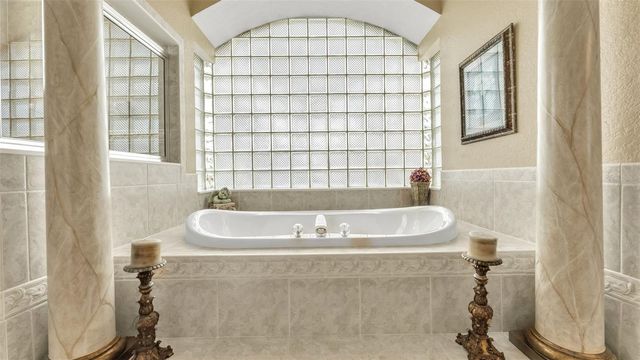 2767 HUNTINGTON HILLS DRIVE, Lakeland, FL 33810