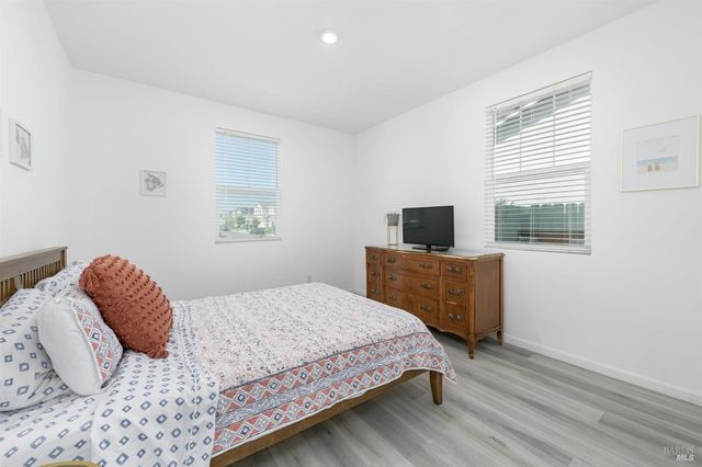 567 Coneflower St, Vacaville, CA 95687
