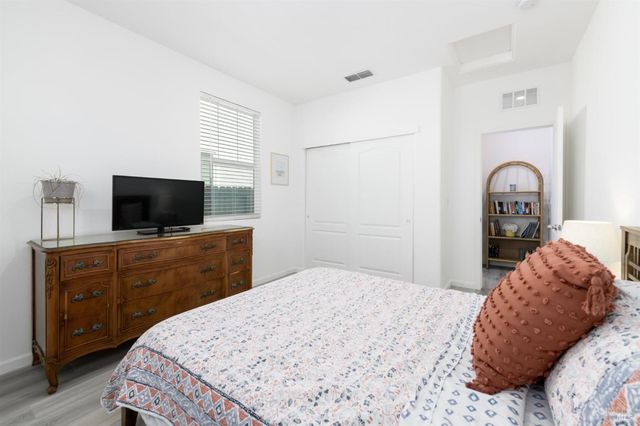 567 Coneflower St, Vacaville, CA 95687