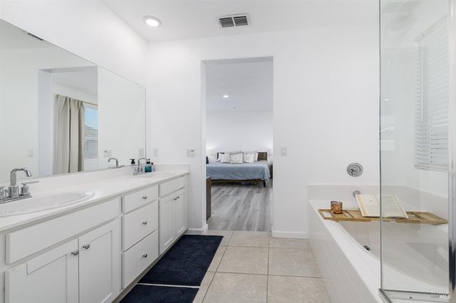 567 Coneflower St, Vacaville, CA 95687