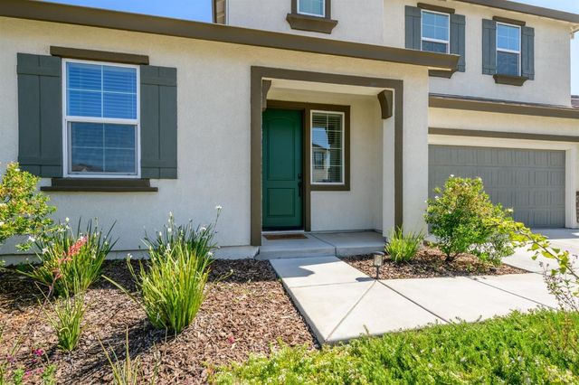 567 Coneflower St, Vacaville, CA 95687