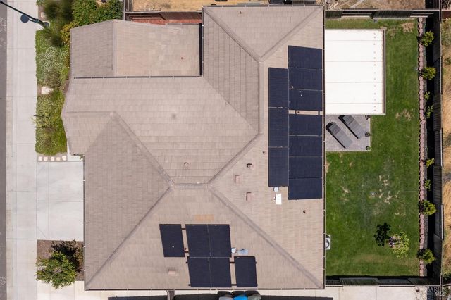 567 Coneflower St, Vacaville, CA 95687