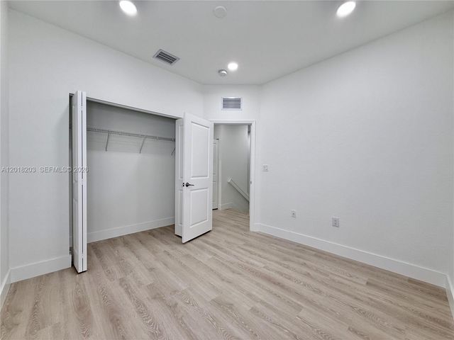 5408 SW 14th Court, North Lauderdale, FL 33068