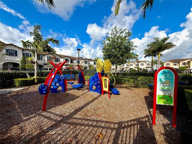 5408 SW 14th Court, North Lauderdale, FL 33068