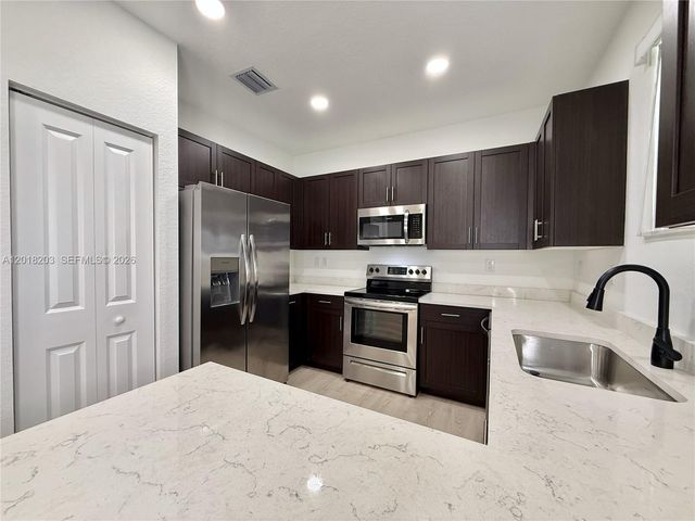 5408 SW 14th Court, North Lauderdale, FL 33068